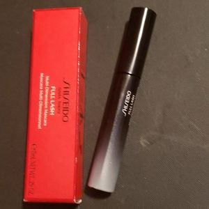 Shiseido full lash mascara